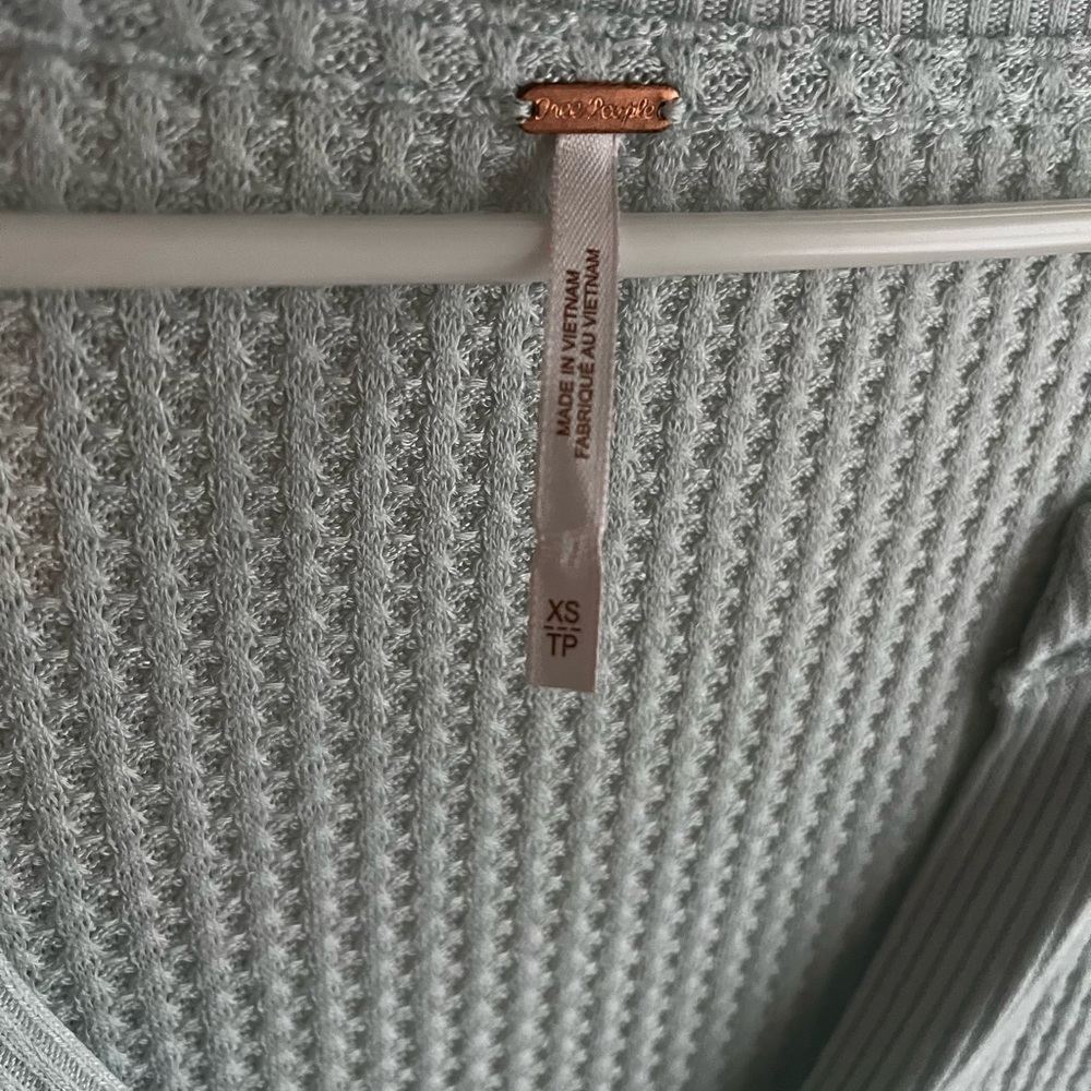 Feee people Ribbed Knit shirt